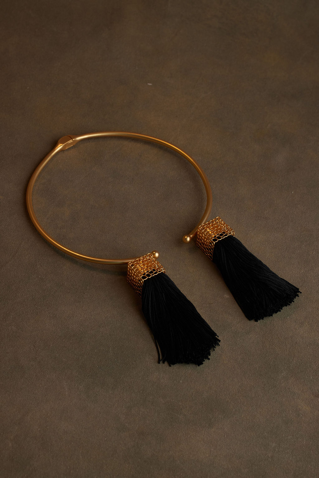 REBO CHOKER