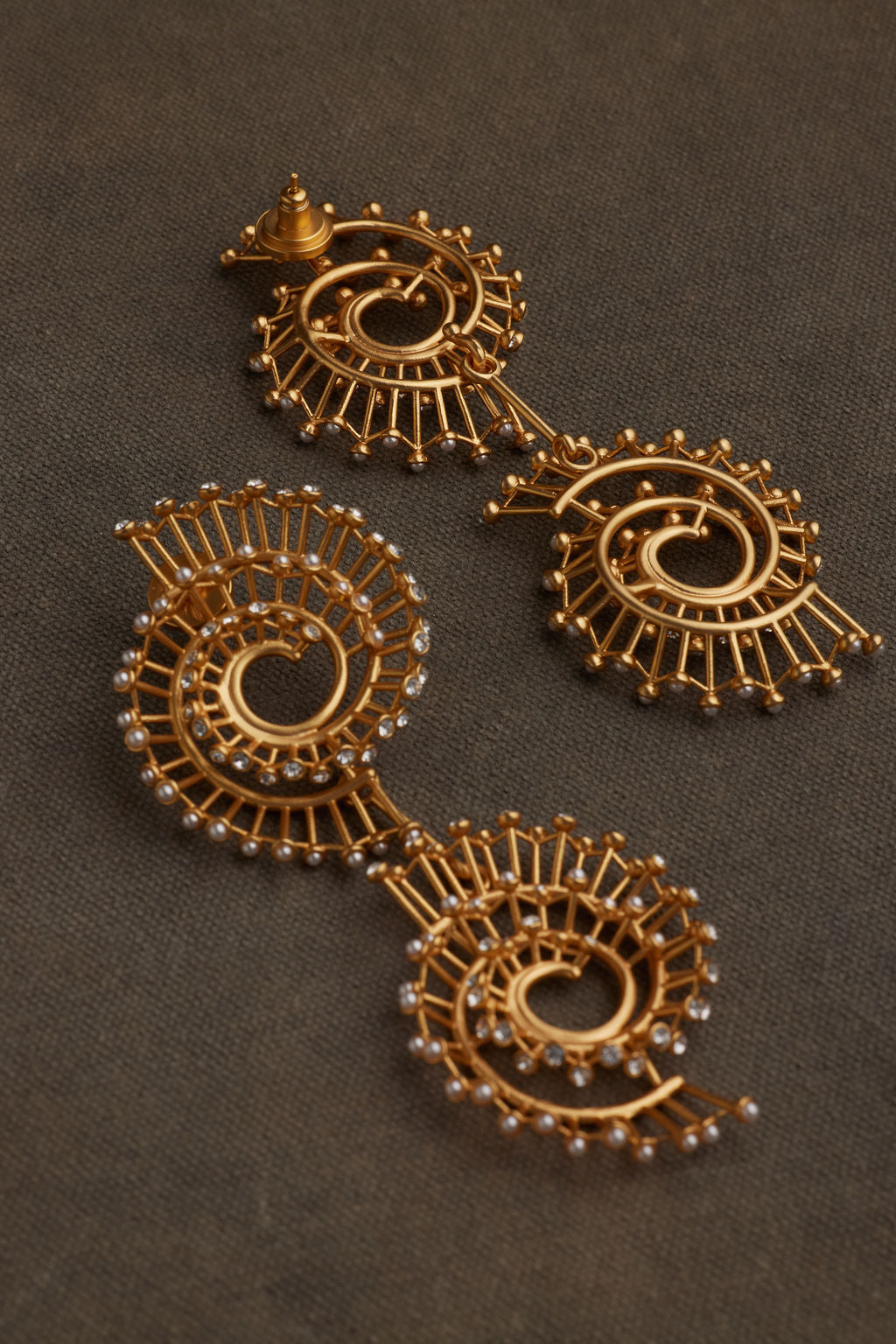SEAH EARRING