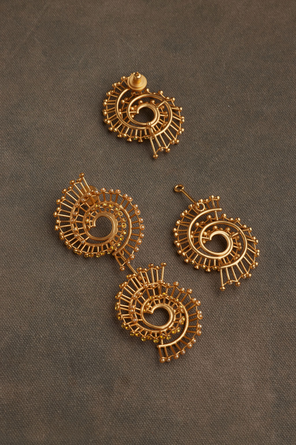 SEAH EARRING