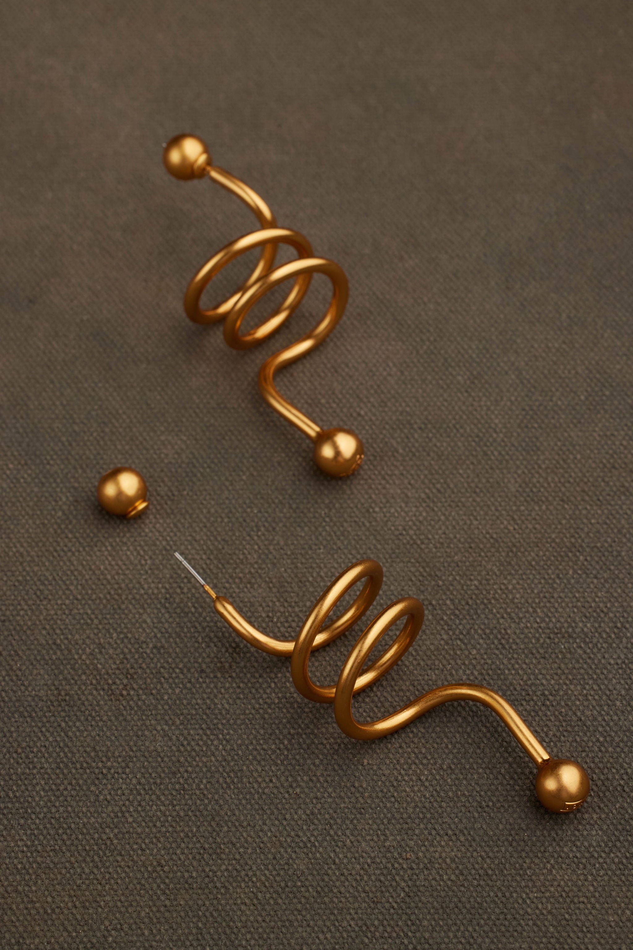 SEIY EARRING