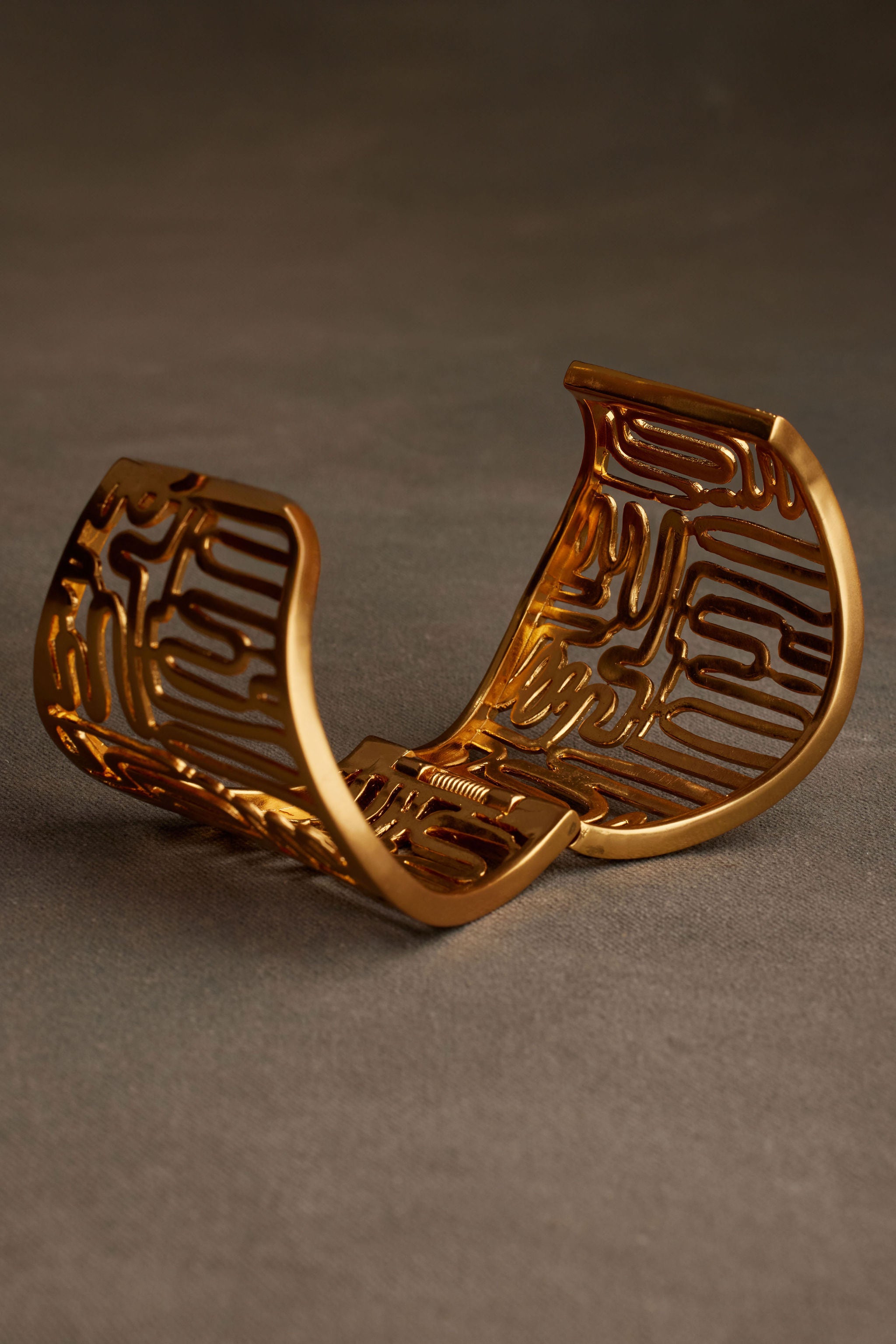SISI BANGLE