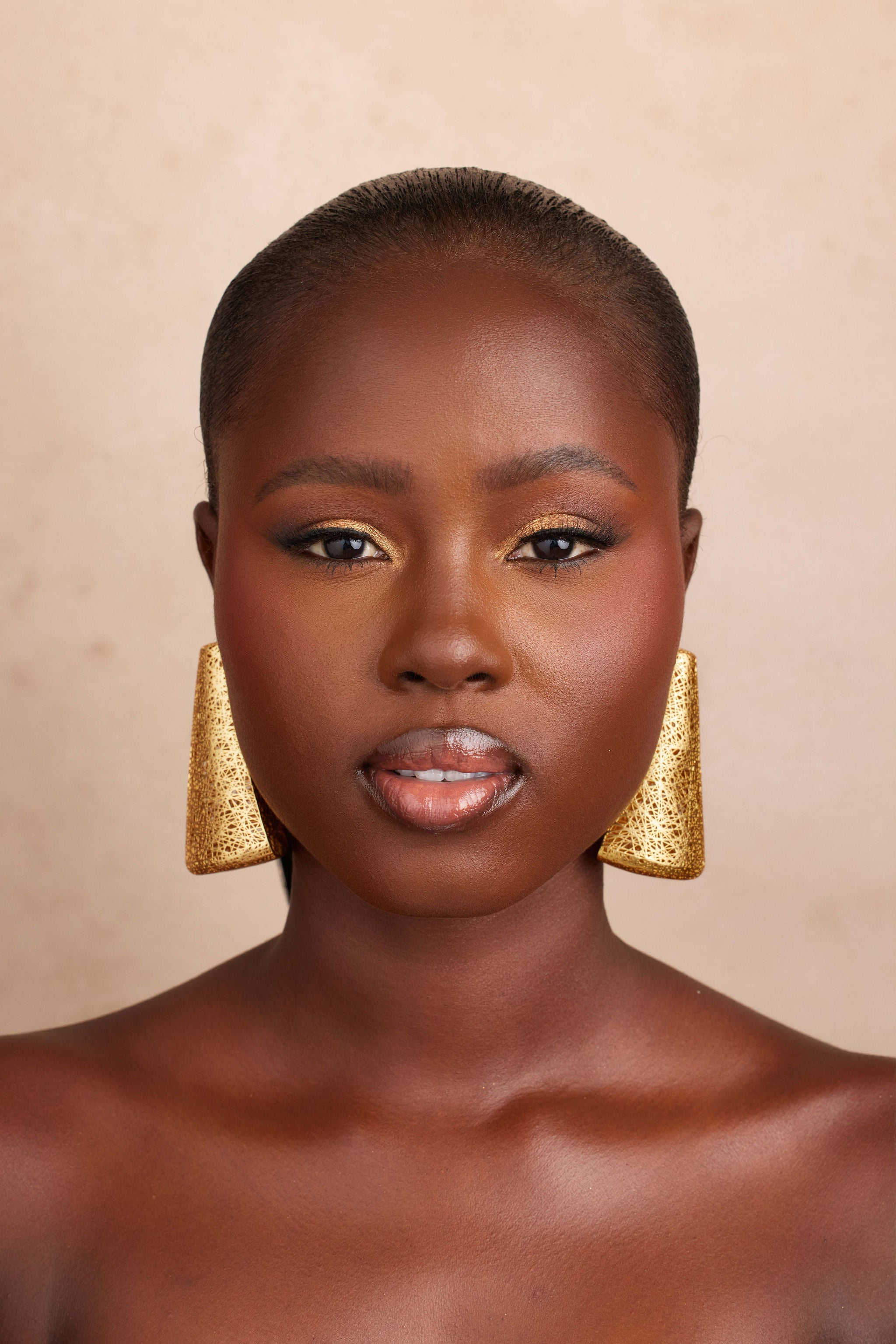 TACE EARRING