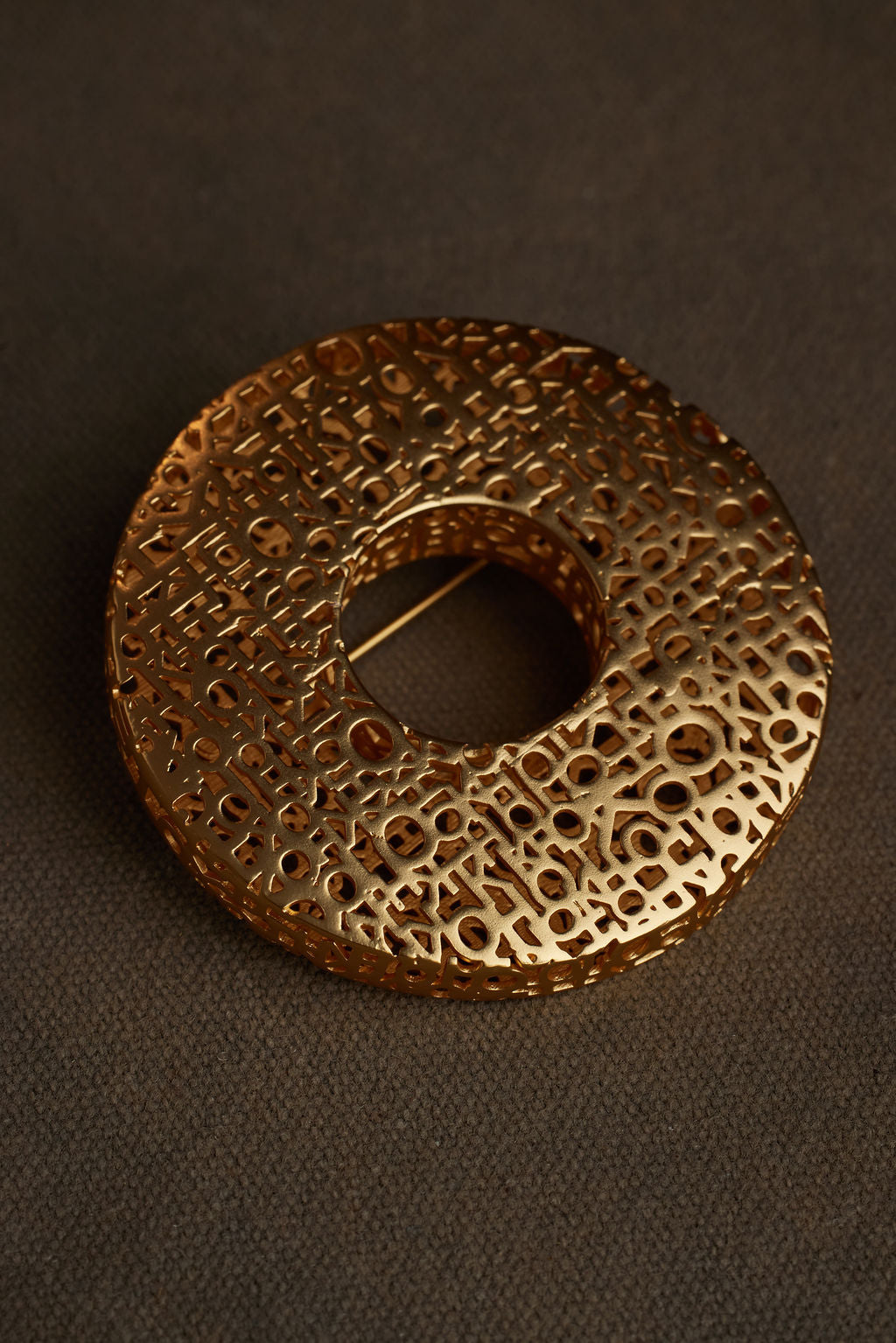 UDAH BROOCH