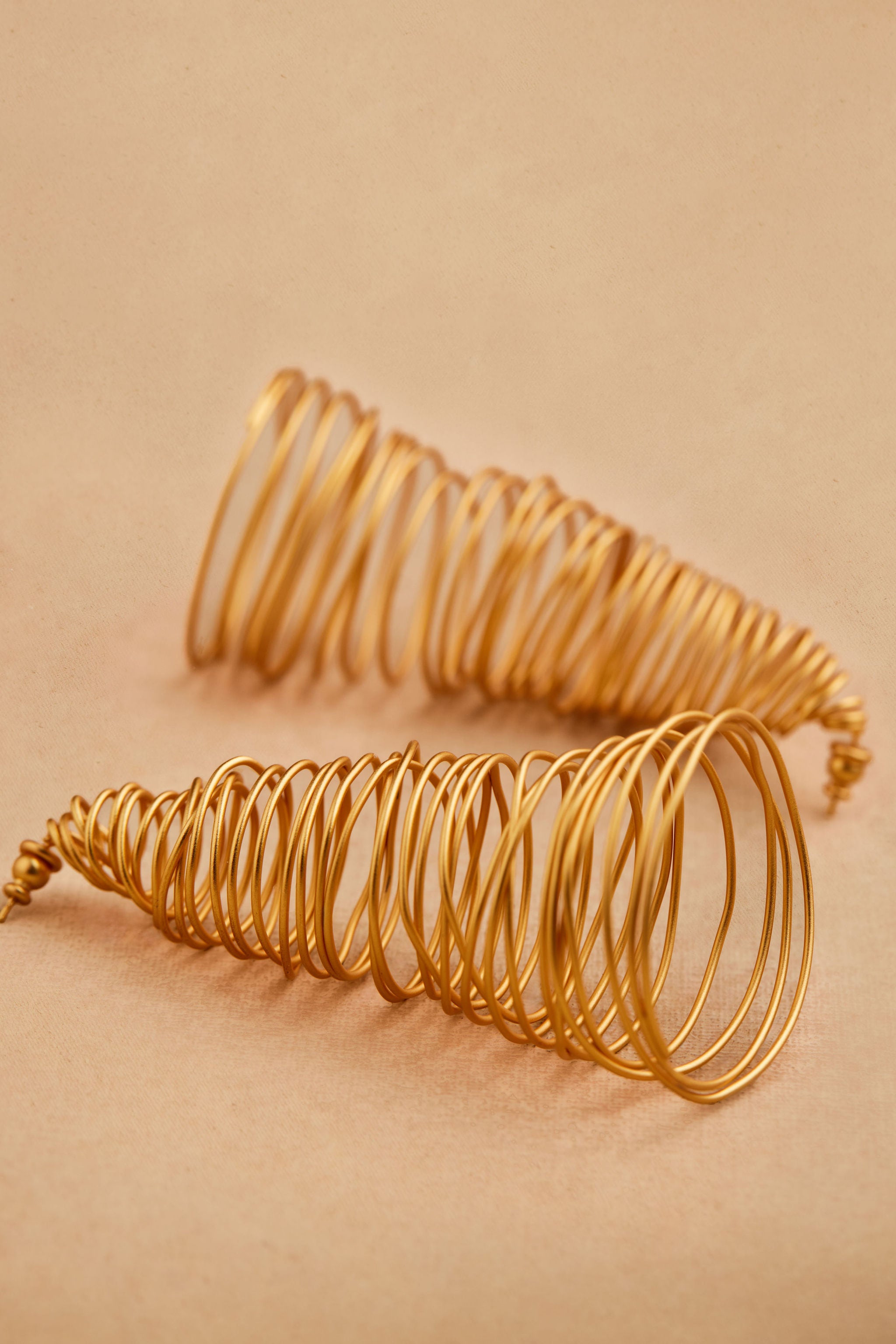 TYLA EARRING