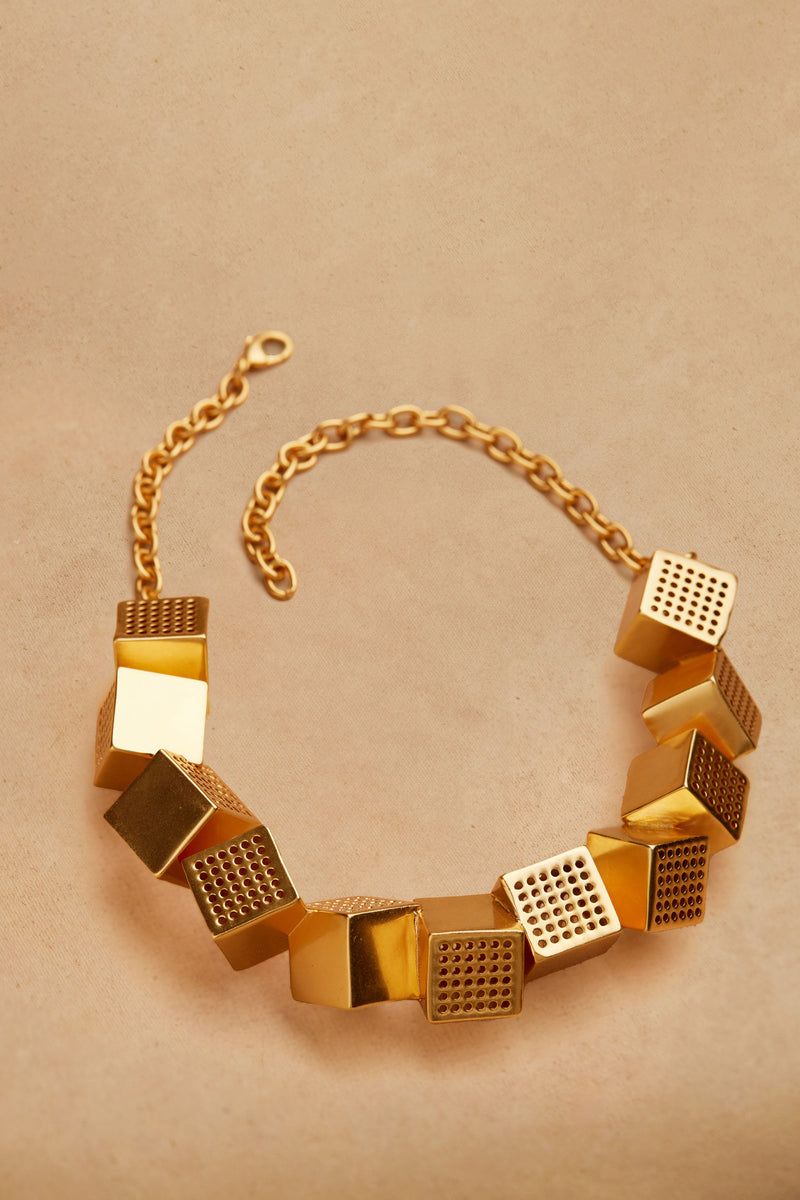 KANO NECKLACE