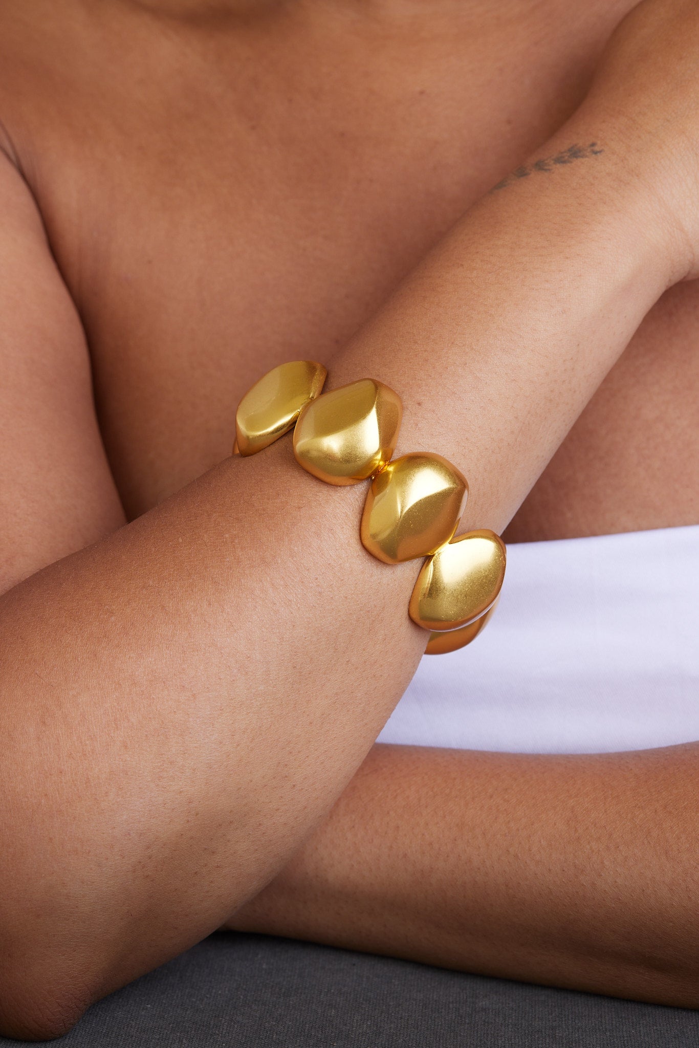 HARI BANGLE