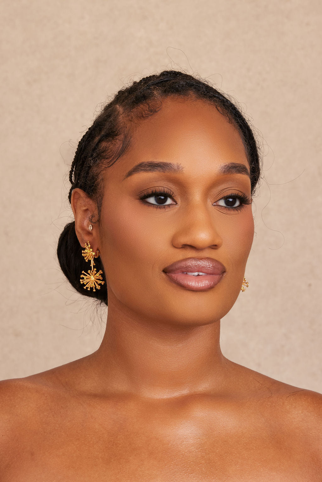 HOXE EARRING
