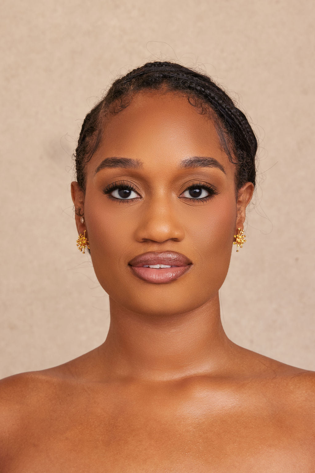HOXE EARRING